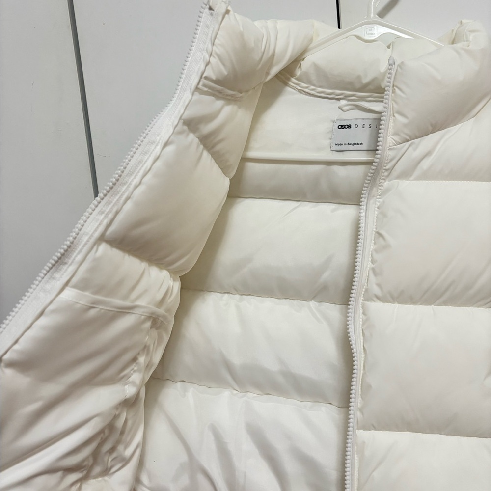 ASOS white puffer jacket - Picture 4 of 9
